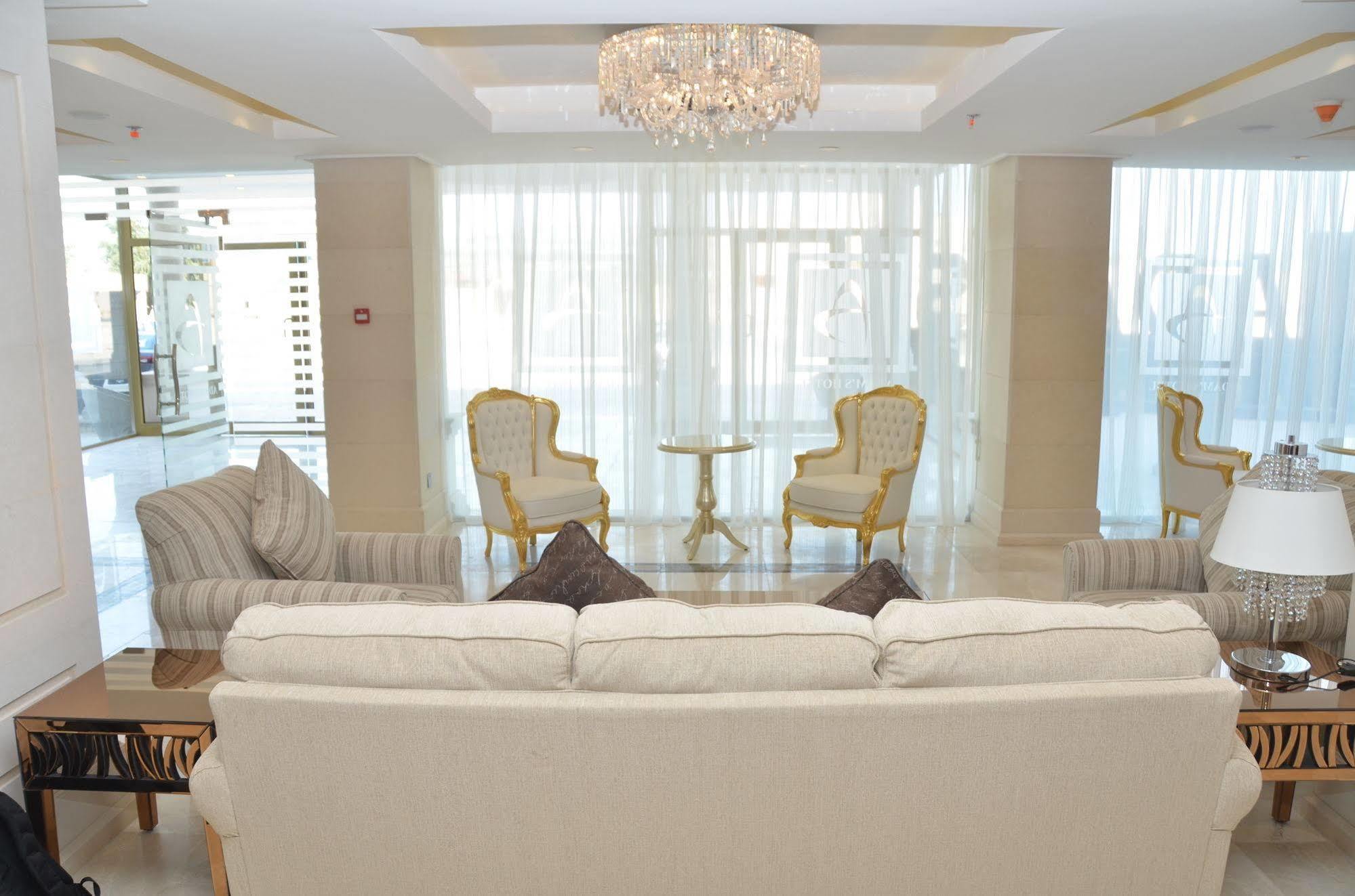 כוויית Adams Hotel מראה חיצוני תמונה